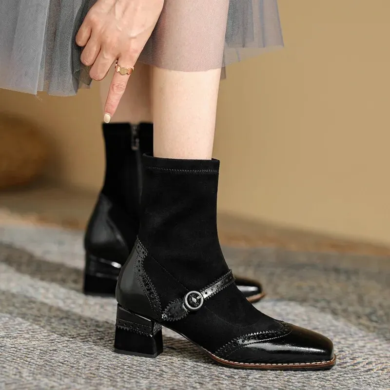'Batty' Boots