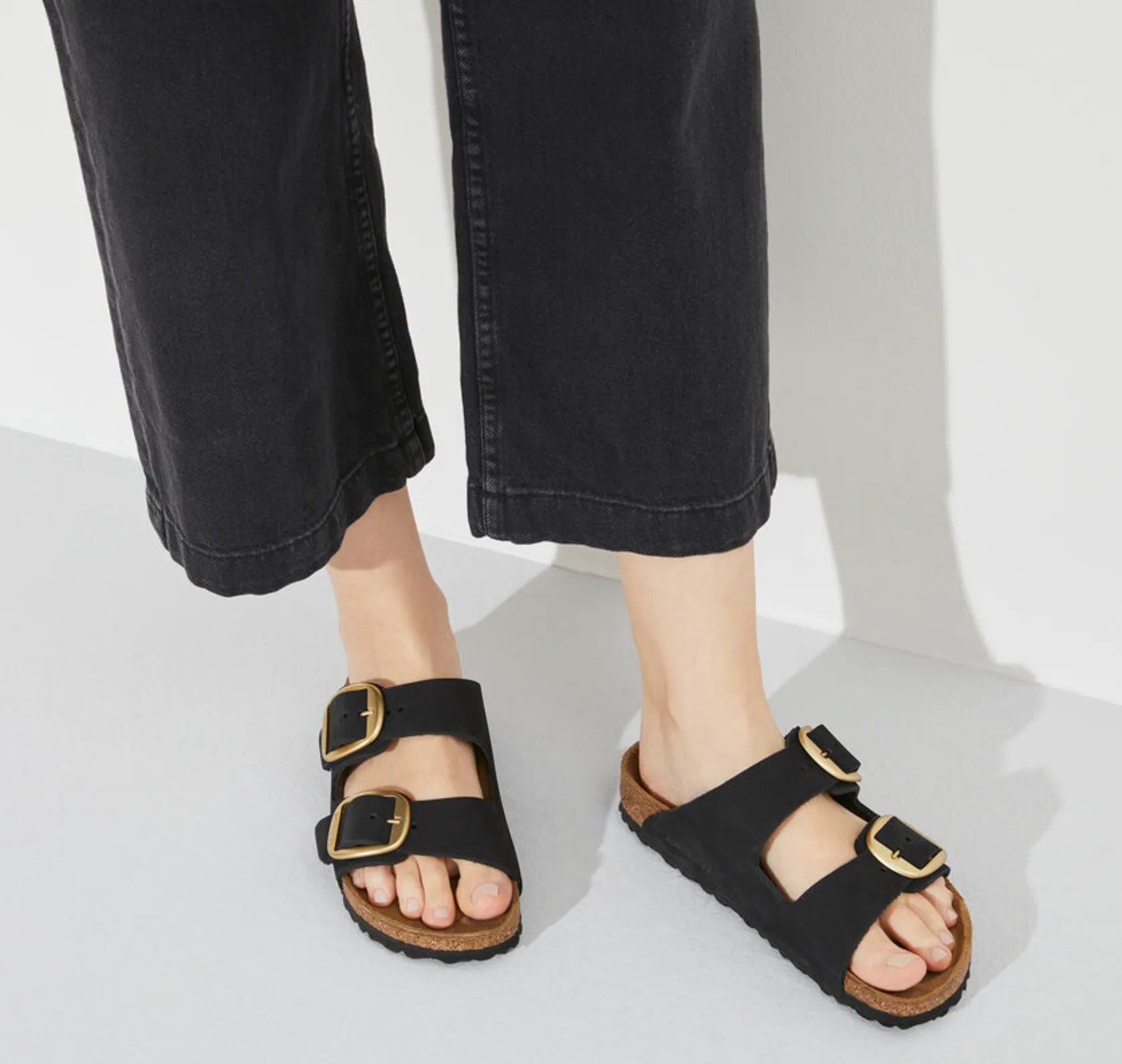 Birkenstocks Arizona Big Buckle - Nubuck Leather (Black)