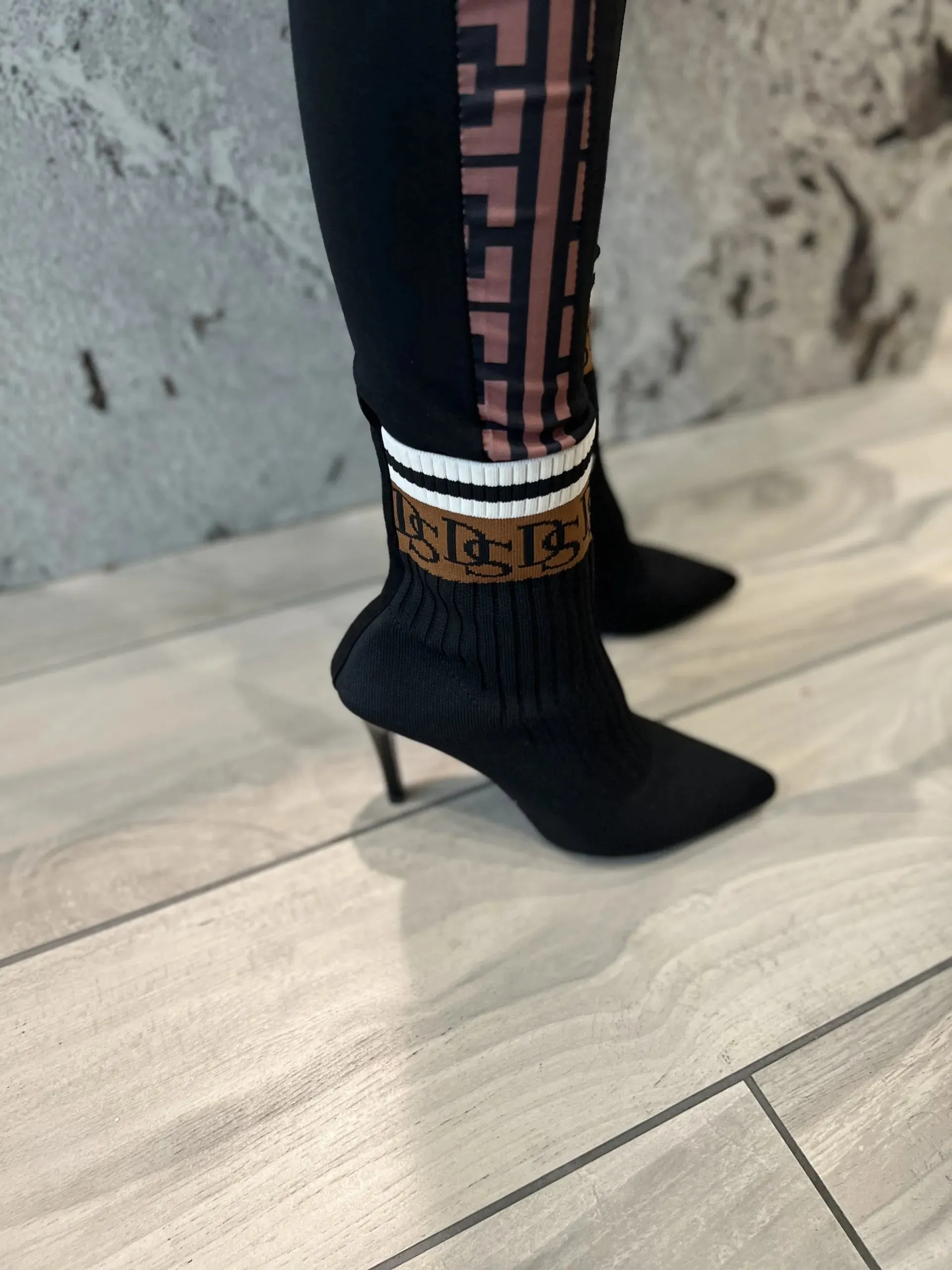Divine Selection Women Knitting Boots