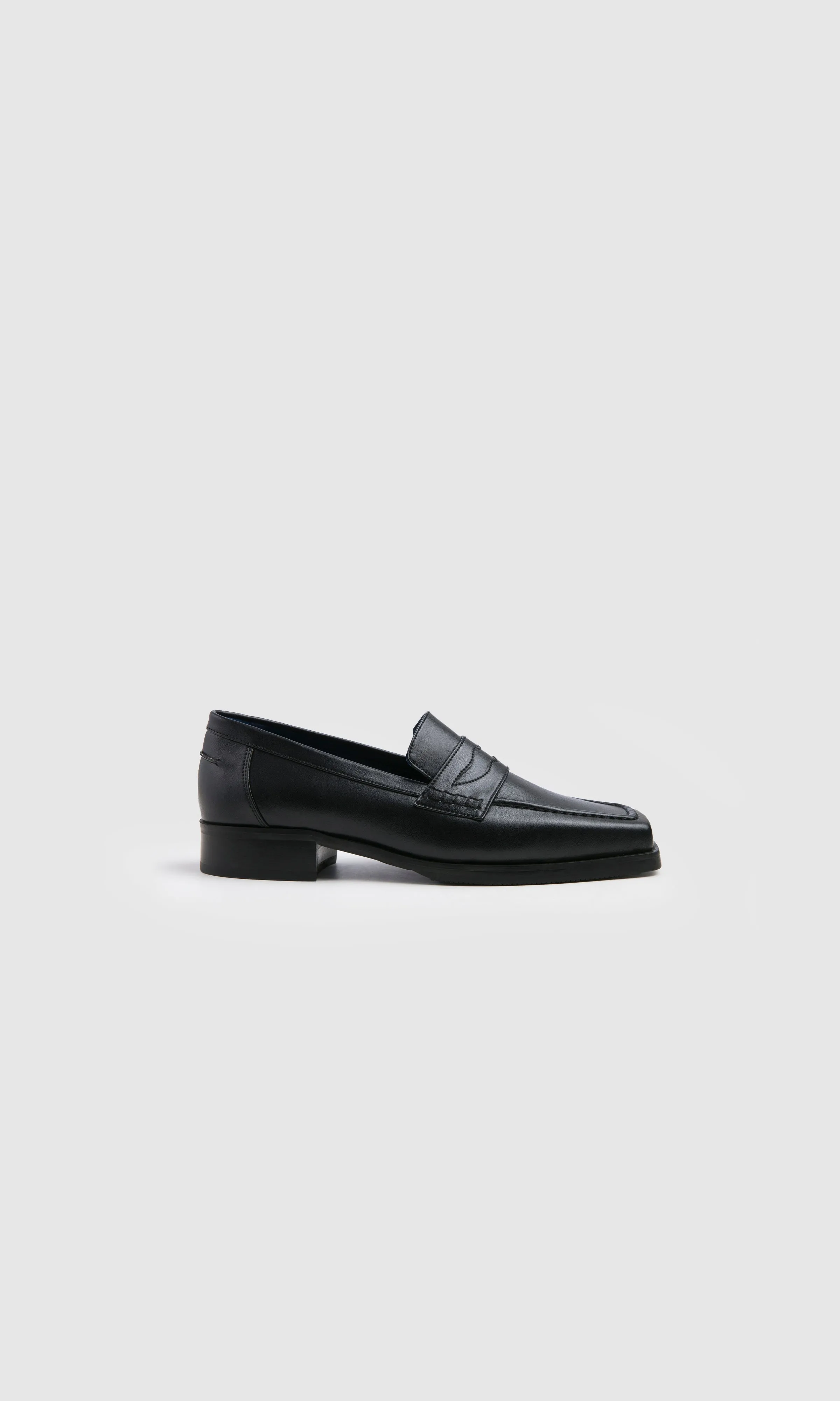 JOAN LOAFER - MIDNIGHT