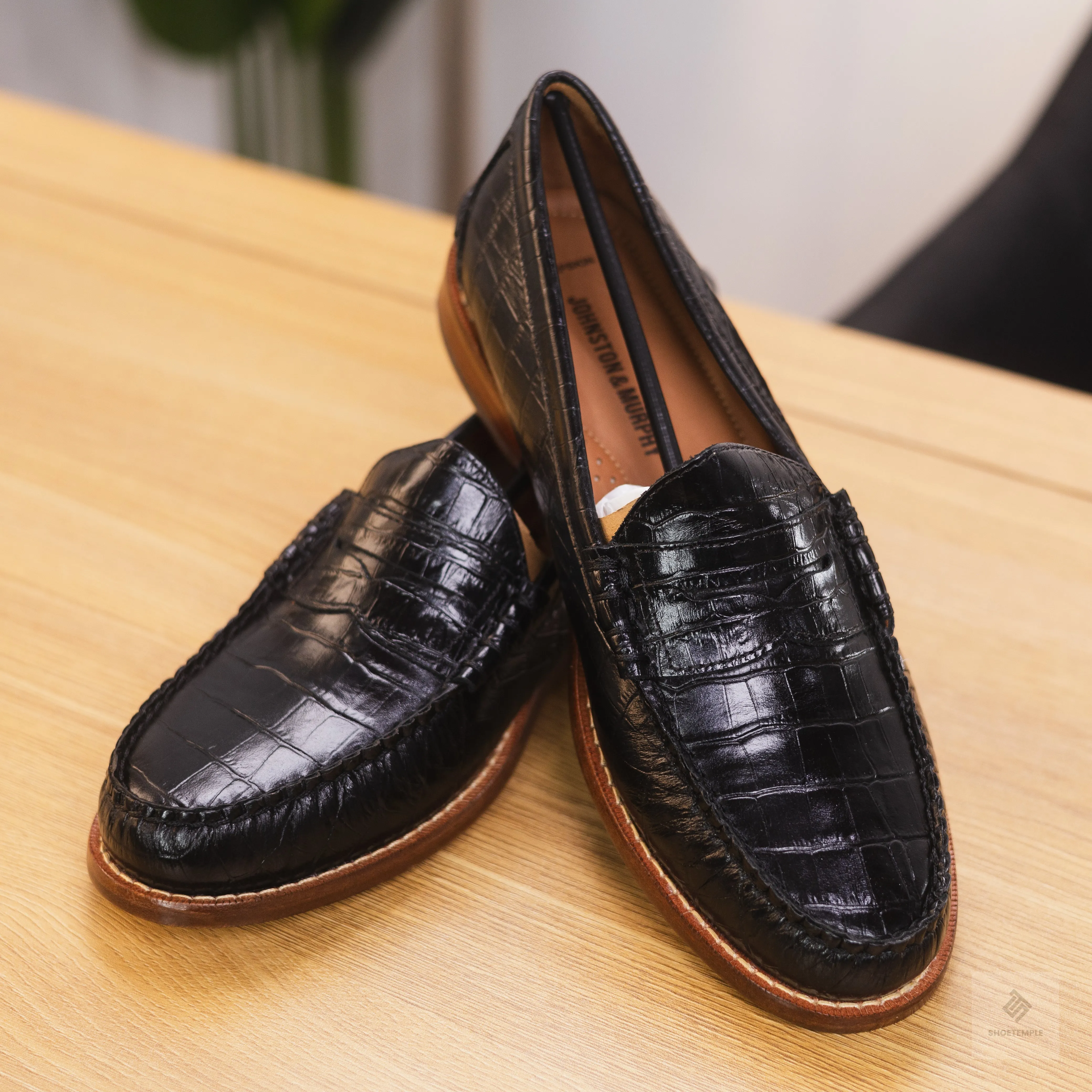 Johnston & Murphy Halstead Embossed Penny