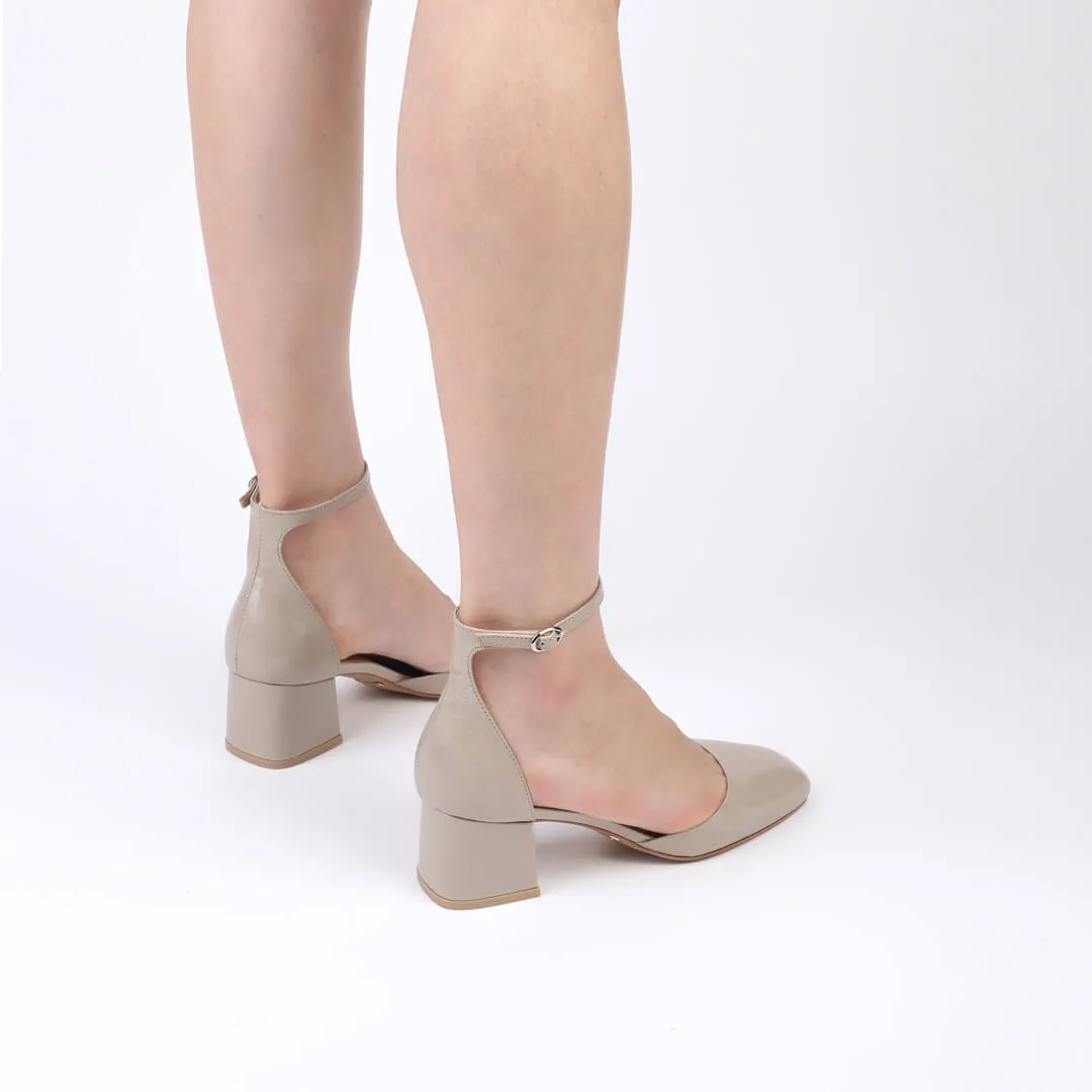 *LAVERNE - beige, 5cm size UK 2