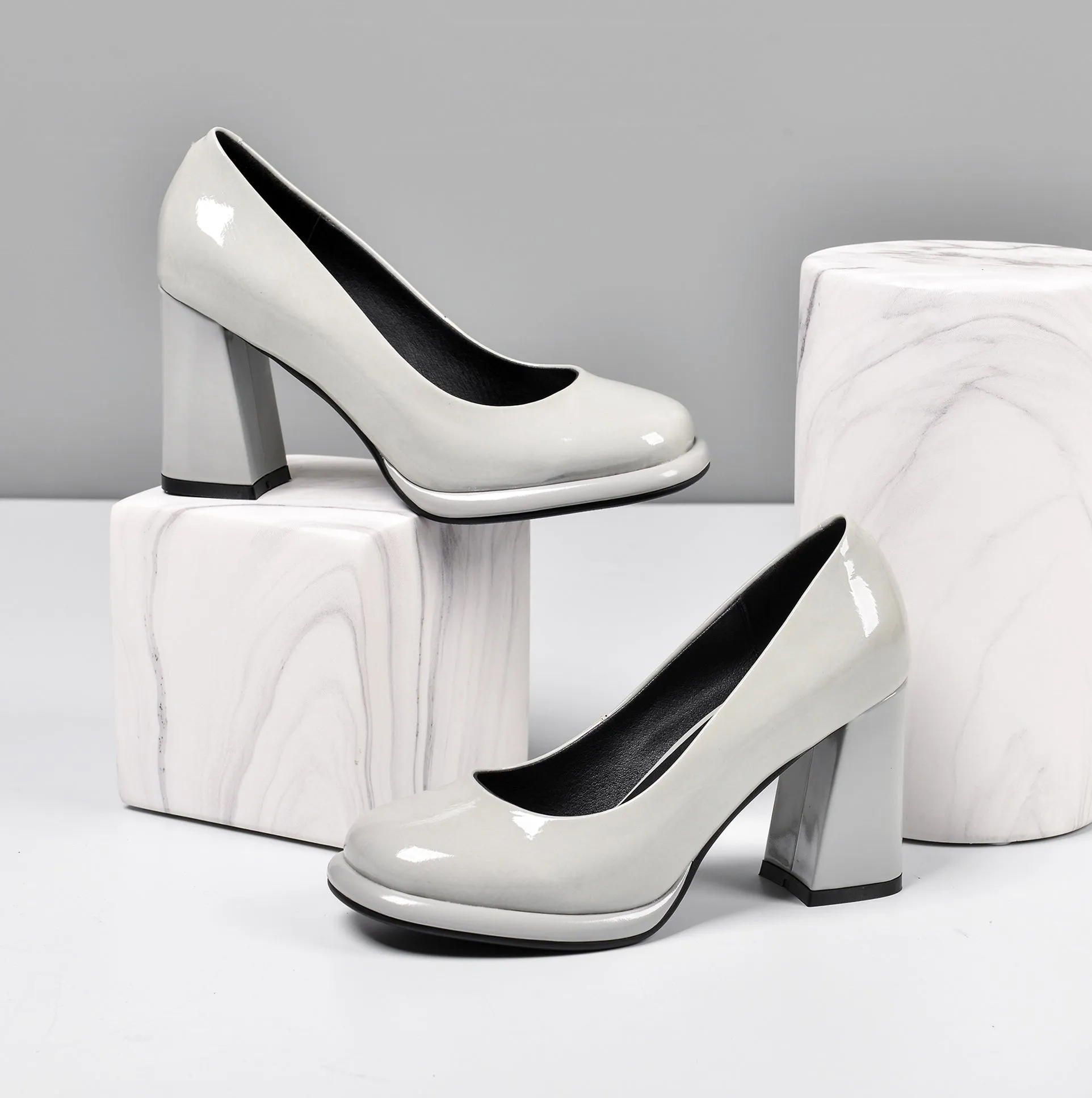 TinaCus Women's Patent Leather Round Toe Handmade High Chunky Heels Slip On Pumps Shoes