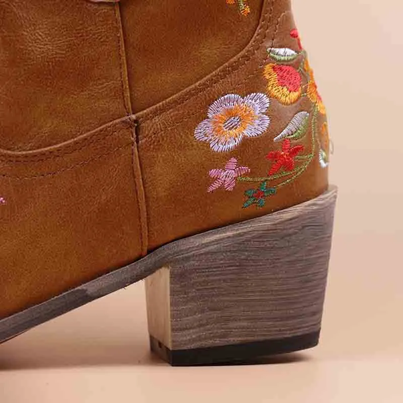 Women Vintage Flower Embroidered Cowgirl Boots Retro Short Western Ankle Boots