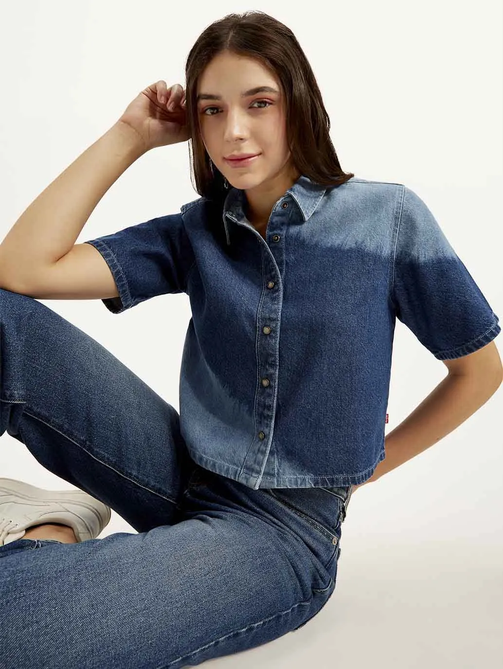 Women's Colorblock Spread Collar Shirt