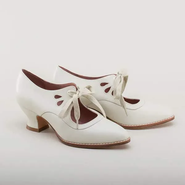Women's Hollow-Out High Heel Lace-Up Casual Shoes 21104793C
