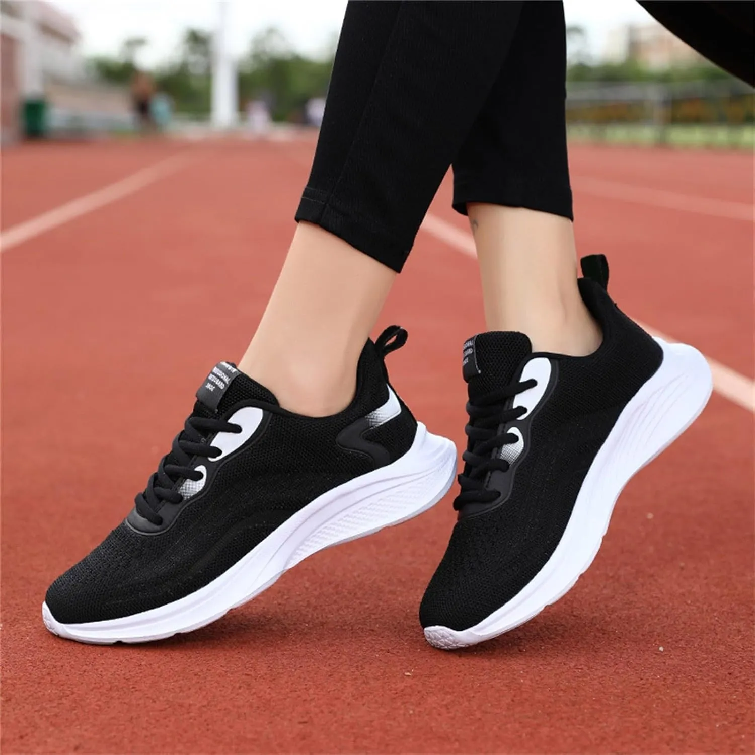 Women's Shoes Sneakers Lace Up Thick Sole Athletic Shoes Breathable Mesh Sneakers Causal Running Walking Tennis Shoes