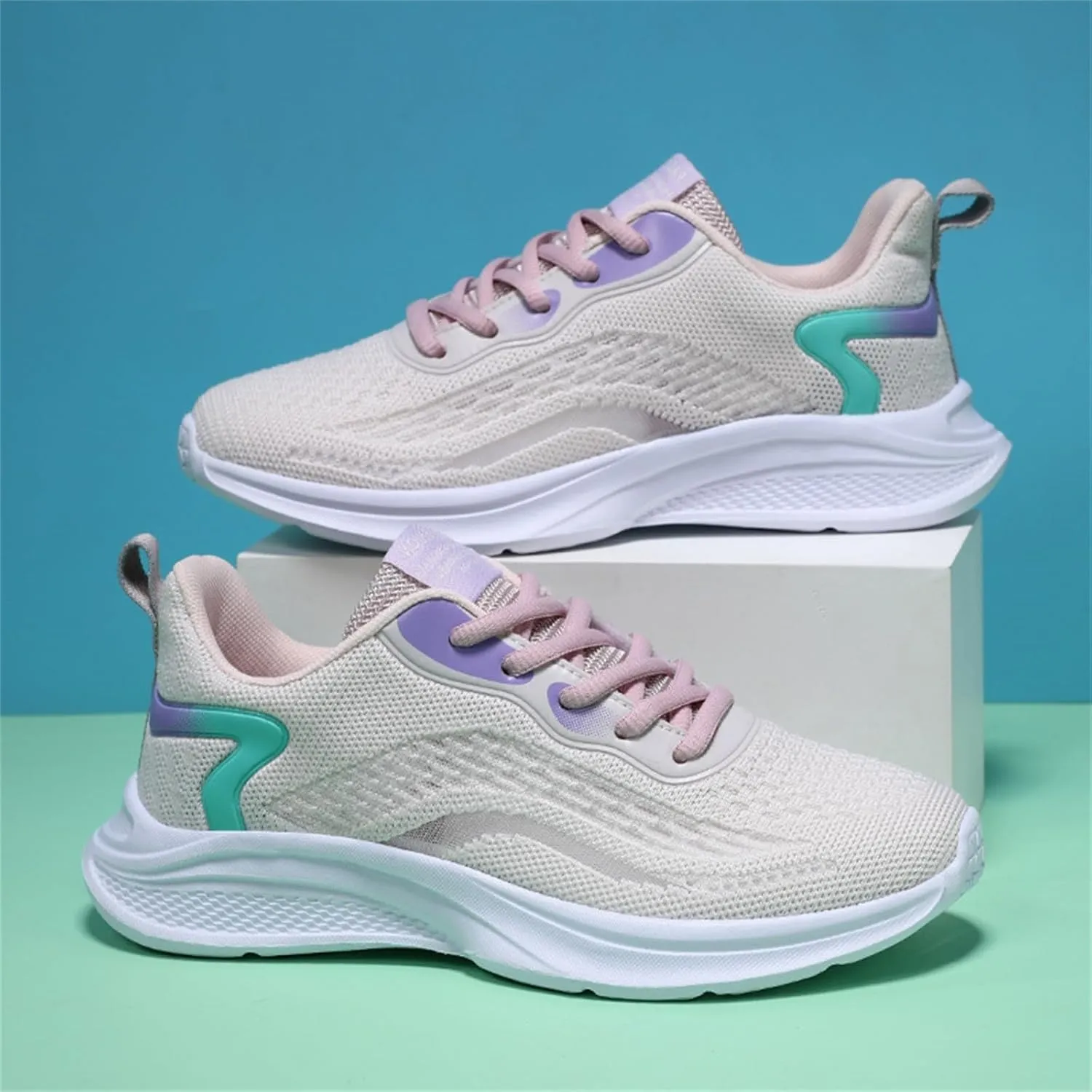 Women's Shoes Sneakers Lace Up Thick Sole Athletic Shoes Breathable Mesh Sneakers Causal Running Walking Tennis Shoes