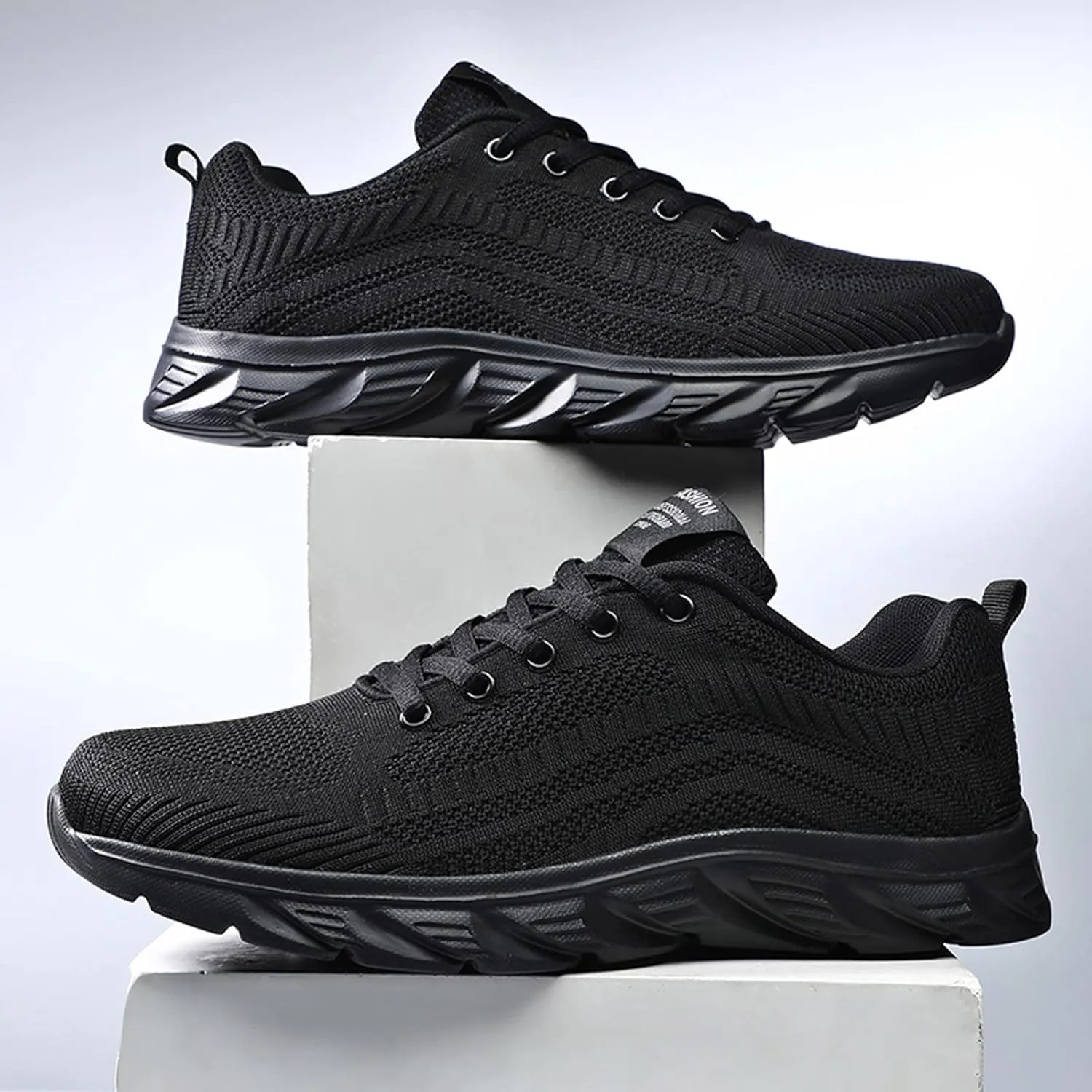 Women's Walking Shoes Mesh Breathable Lightweight Fashion Running Shoes for Men Mesh Breathable Women's Casual Shoes Black Sneakers White Tennis Shoe Cross Trainer Shoe