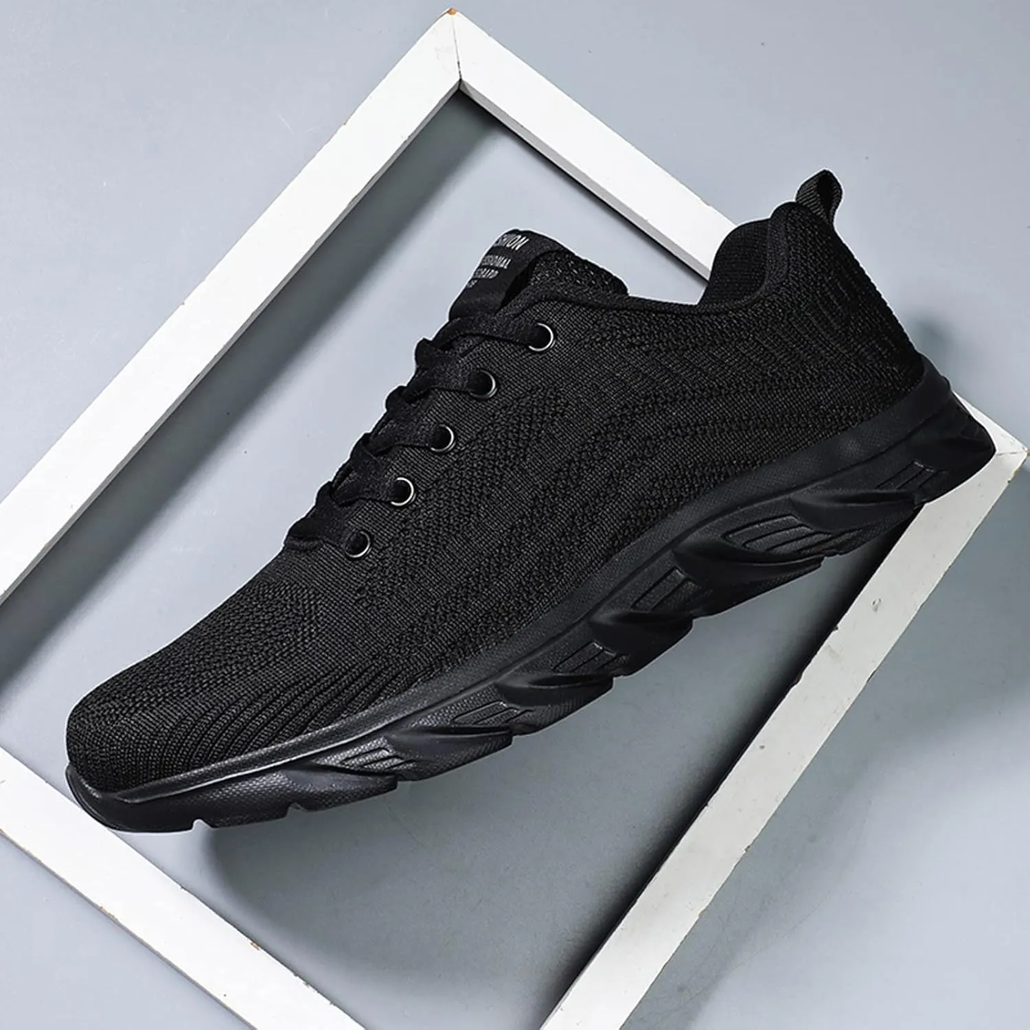 Women's Walking Shoes Mesh Breathable Lightweight Fashion Running Shoes for Men Mesh Breathable Women's Casual Shoes Black Sneakers White Tennis Shoe Cross Trainer Shoe